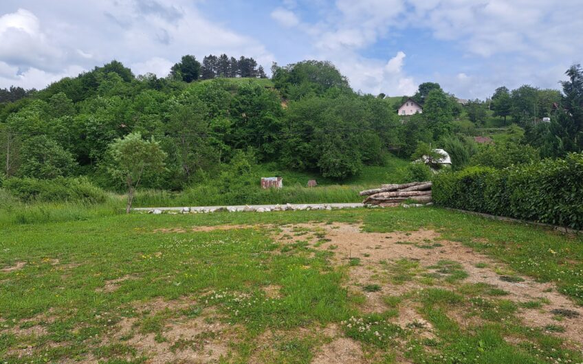 Plots in Kolašin – Zone “A”, 343 m² and 2 x 300 m²
