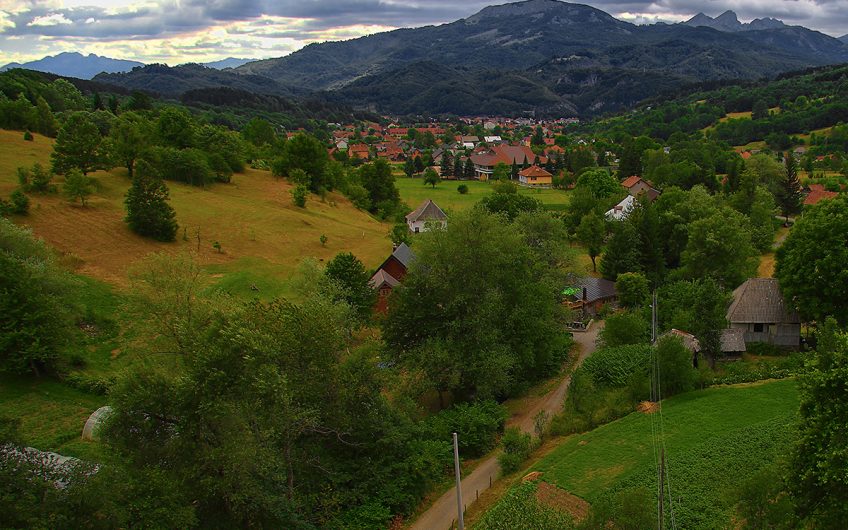 Urbanizovano i neurbanizovano zemljište u Smailagića Polju – Kolašin