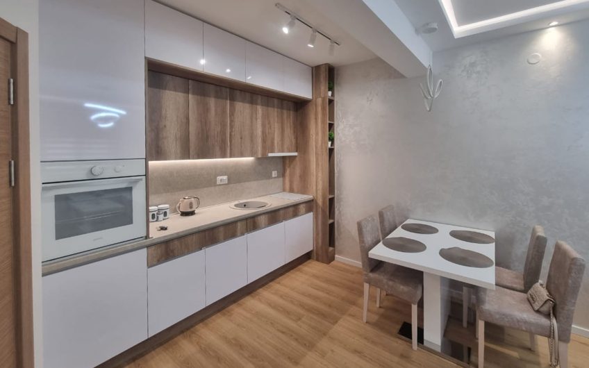 NAJBOLJA CIJENA- Namješten stan 46 m² u novogradnji, Kolašin