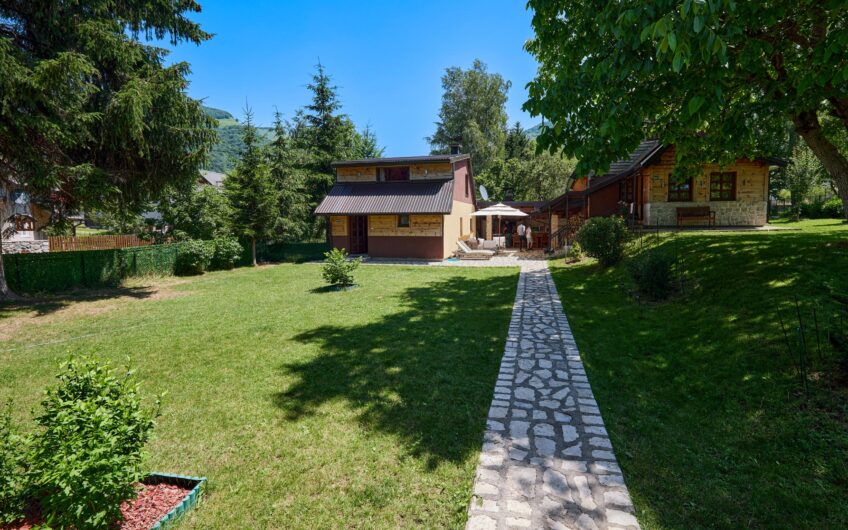 For Sale – Two Fully Equipped Houses with Auxiliary Buildings and Spacious Yard, Kolasin