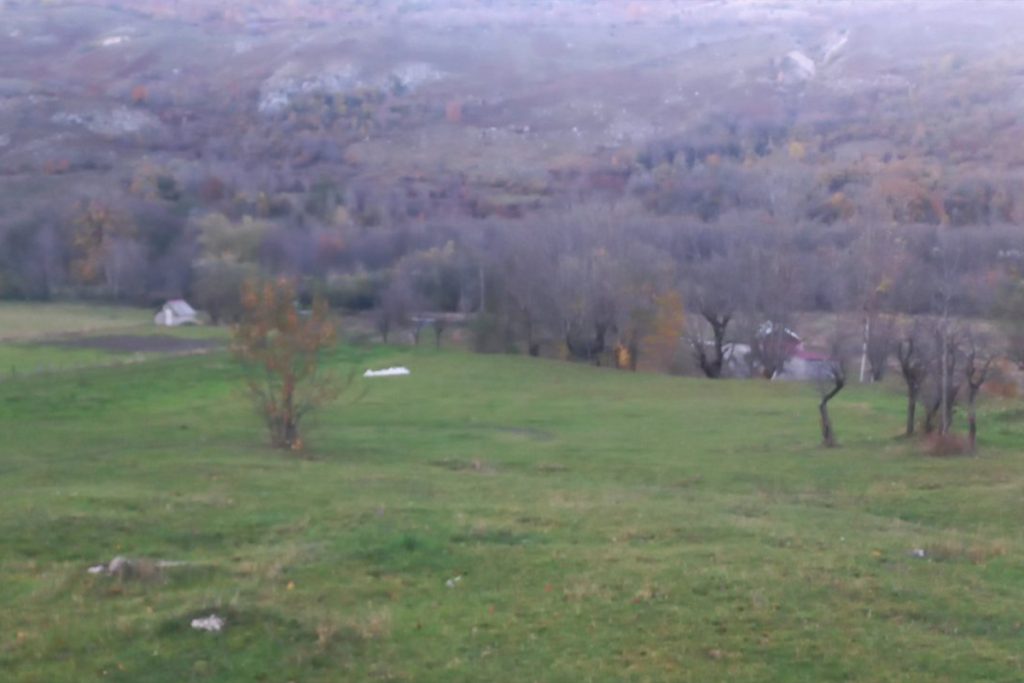 Prodajem-plac-Kolasin-Lipovo-povoljno- 1