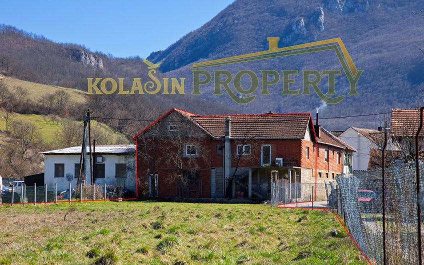 Kuća i plac Brodarevo