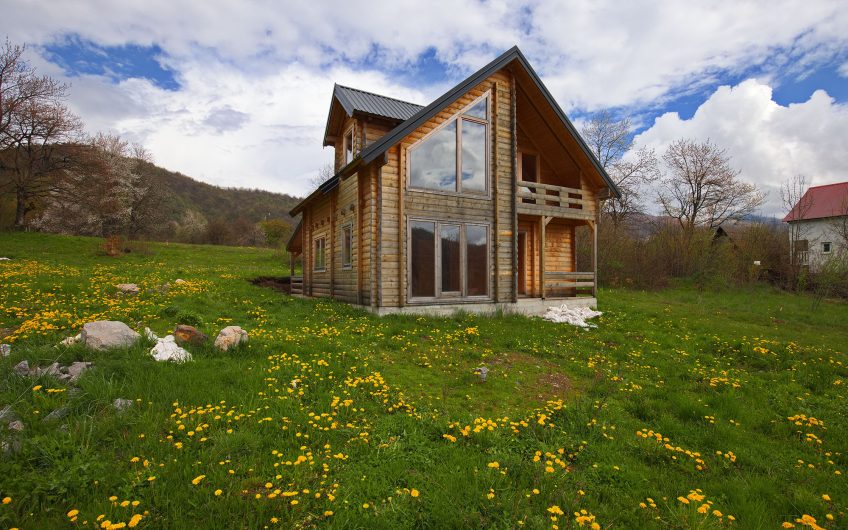 For Sale – Spacious Plot with a Built Wooden House and Full Infrastructure, Kolašin