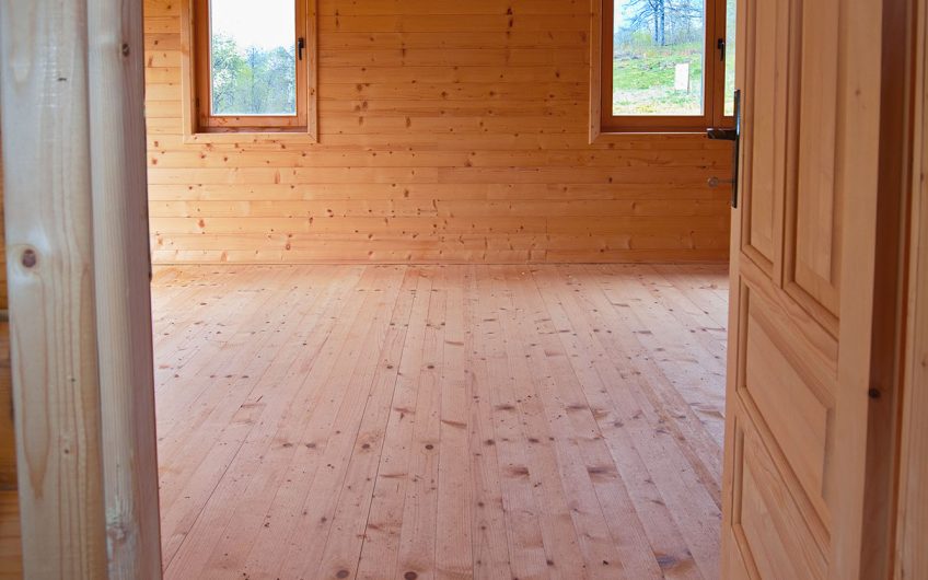 For Sale – Spacious Plot with a Built Wooden House and Full Infrastructure, Kolašin