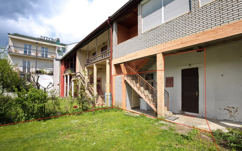 One-Bedroom Apartment 50 m² in the Heart of Kolašin, with Yard and Parking