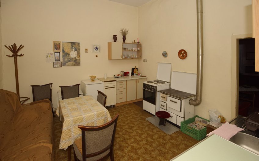 One-Bedroom Apartment 50 m² in the Heart of Kolašin, with Yard and Parking