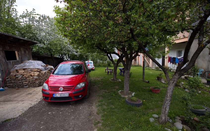 One-Bedroom Apartment 50 m² in the Heart of Kolašin, with Yard and Parking