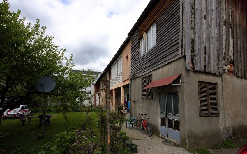 One-Bedroom Apartment 50 m² in the Heart of Kolašin, with Yard and Parking