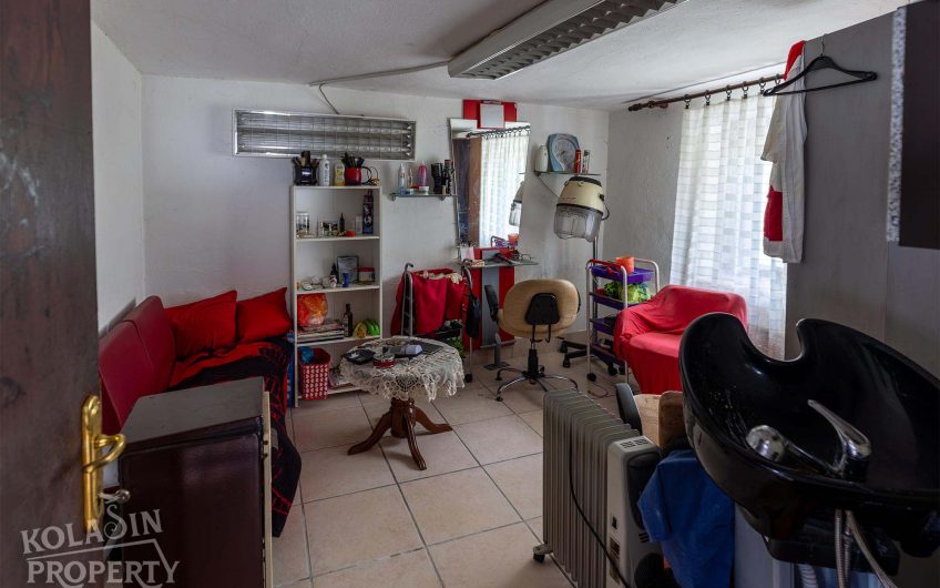 Plac 569 m² – uži centar Kolašina, idealan za gradnju