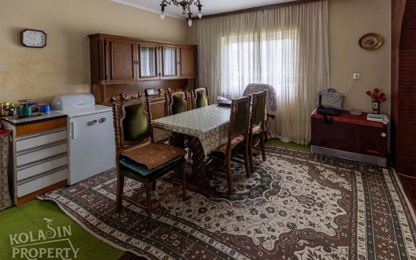 Plac 569 m² – uži centar Kolašina, idealan za gradnju