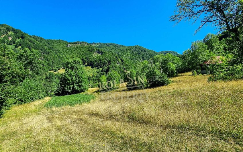 Mušovića Rijeka zemljište