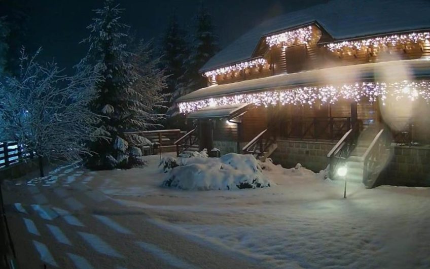 Exclusive Sale –  Mountain House 300 m², Kolasin Center