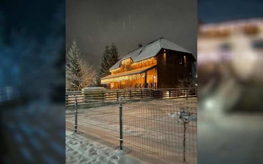 Exclusive Sale –  Mountain House 300 m², Kolasin Center
