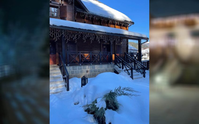 Exclusive Sale –  Mountain House 300 m², Kolasin Center